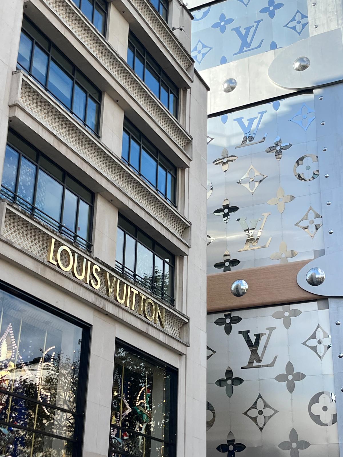 Pilhagens em França: marcas de luxo, Vinted e alegações sobre Rolex